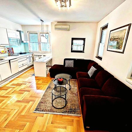Luxapart Basca Old City Centar Free Parking Sarajevo Bagian luar foto