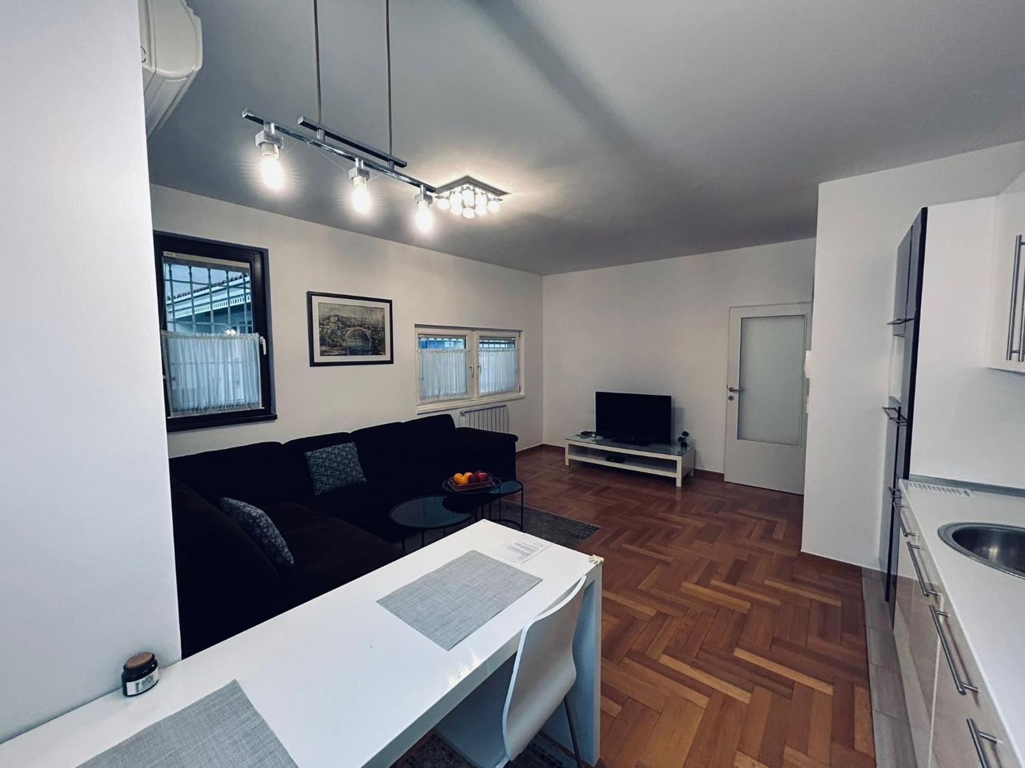 Luxapart Basca Old City Centar Free Parking Sarajevo Bagian luar foto